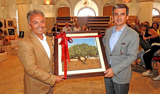 Çeşme’de öğrenmenin izleri Aya Haralambos’ta sergilendi