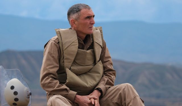 'Adım Adım Eve' Karabağ’daki mayın temizleyicilerinin hikâyesini ekrana taşıyor