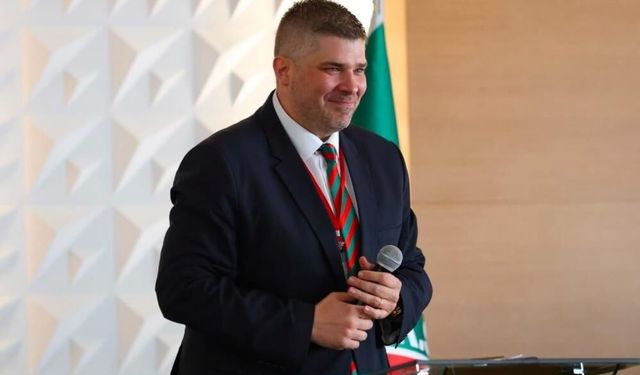 Genç Başkandan ilk mesaj: ‘Kenetlen Karşıyaka!’
