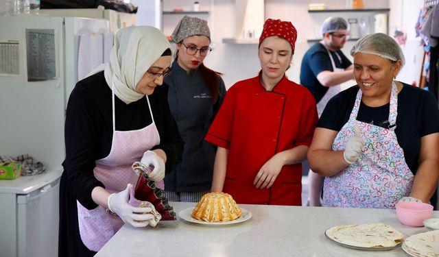 Buca’da mutfaklar meslek kapısı oldu!