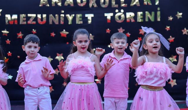 Buca'da Çınar Anaokulları’nda mezuniyet coşkusu