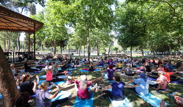 İzmir’de huzur dolu iki gün: Yoga Festivali başlıyor!