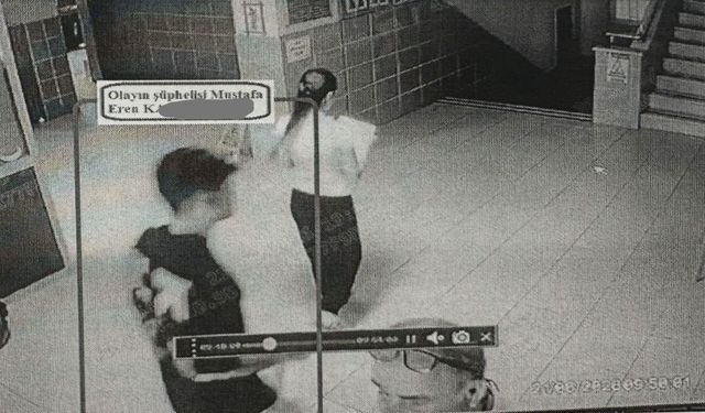 AYT sınavına telefonla giren aday tutuklandı!