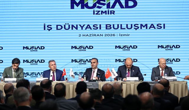 İzmir’de ekonomi zirvesi: Yatırım ve üretim masaya yatırıldı