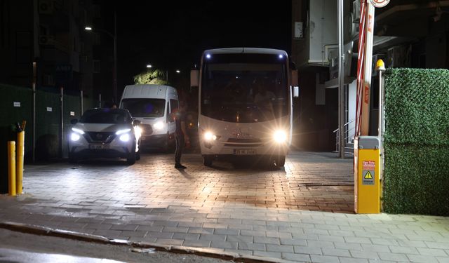 Seferihisar Belediye Başkanı dahil 20 şüpheli adliyede!