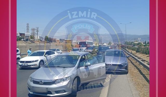 İzmir otoyolu Buca istikametinde trafik kazası