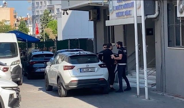İzmir merkezli yolsuzluk operasyonu milletvekiline sıçradı!