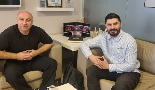 İzmir markası dünyaya açıldı: UFA Kickboxing Tayland’I salladı!