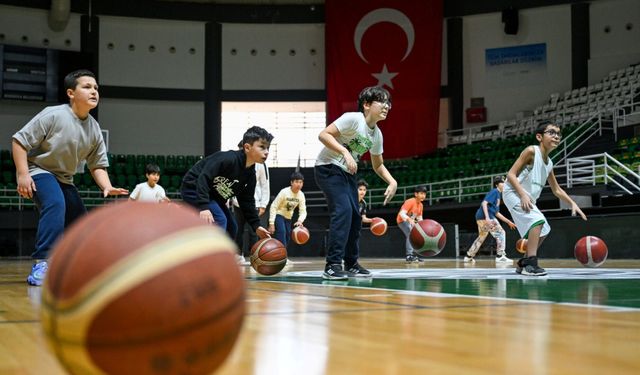 Bornova’da yaz sporla başlıyor: Kayıtlar 30 Haziran’da!