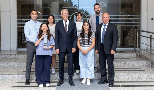 Yaşar Üniversitesi'nin dijital başarısı tescillendi