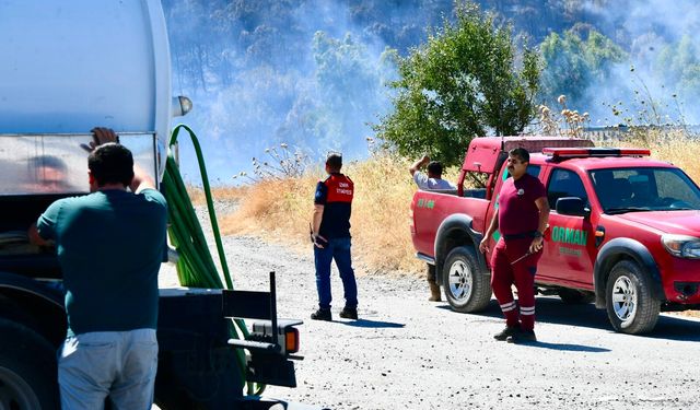 İzmir'deki yangında yürek ısıtan kurtarma!