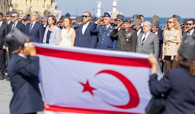 20 Temmuz Barış ve Özgürlük Bayramı İzmir'de törenle anıldı