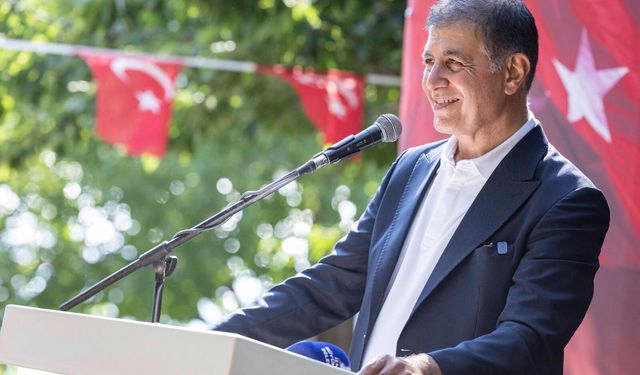 Başkan Tugay şehit aileleri ve gazilerle Gölcük'te buluştu