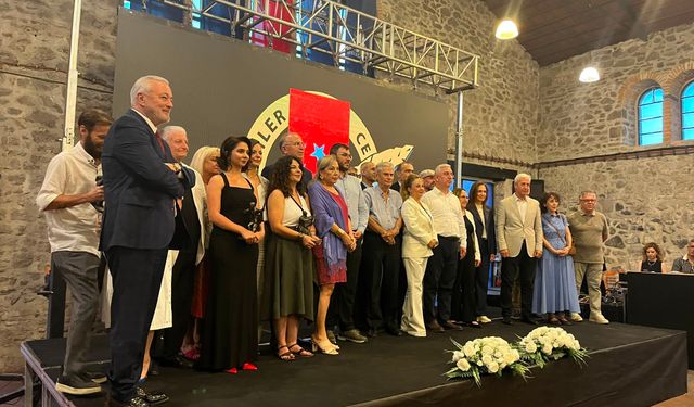 İGC 80. yaşını görkemli geceyle kutladı: Hasan Tahsin'in mirası ödüllerle yaşatıldı