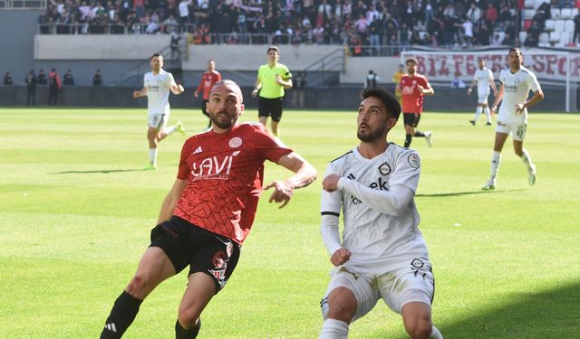 Altay'da ayrılıklar bitmiyor! Onur Efe de takımdan ayrıldı