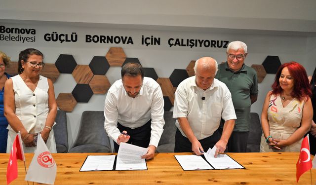 Bornova'da 60 yaş üstüne 'Üçüncü Yaş Üniversitesi' geliyor