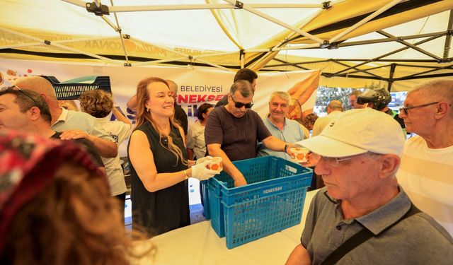 Konak’ta geleneksel aşure ikramı başladı