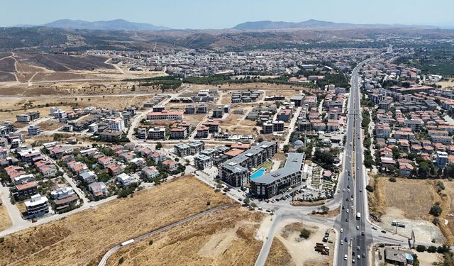 Seferihisar'ın yıllardır beklediği yol için kritik gelişme!