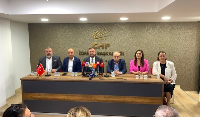 CHP yönetimi İzmir'de tek ses: 'Partimiz hepimizden büyük'