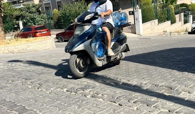 Çukurdan kaçtı, saldırıya uğradı! İzmir'de kuryeye saldırı!