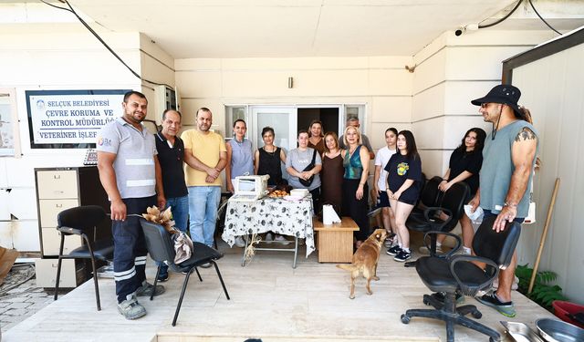 Efes Selçuk Hayvan Barınağı'na ultrason cihazı desteği