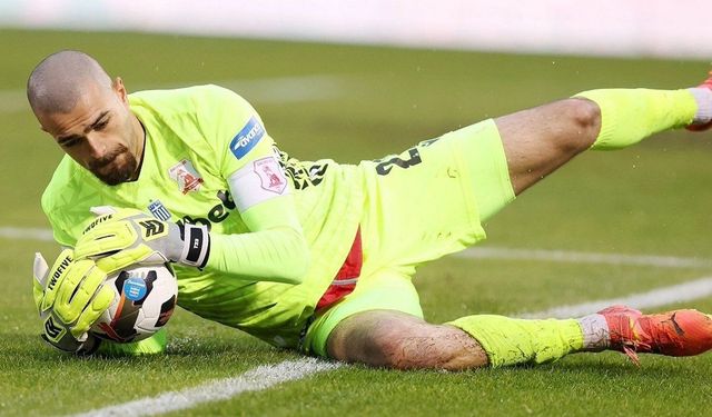 Göztepe'de kaleci gündemine Luka Gugeshashvili girdi