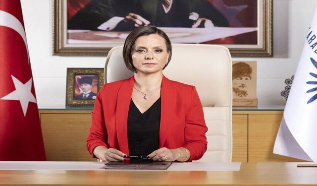 Karabağlar Belediye Başkanı Helil Kınay CHP'den istifa etti