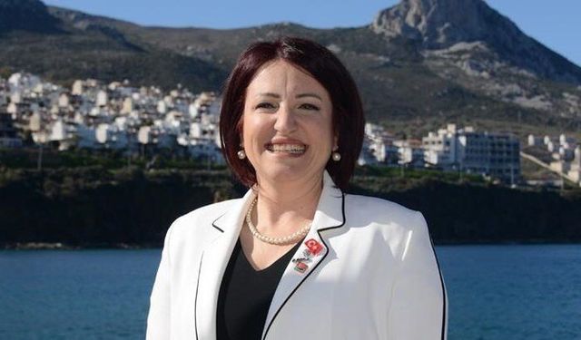 Karaburun Belediye Başkanı İlkay Girgin Erdoğan CHP'den istifa etti