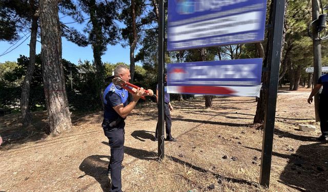 Bornova'da usulsüz tabelalara geçit yok