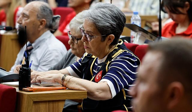 İzmir'de afetlere karşı ortak hareket
