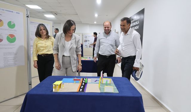 Karabağlar'da çocuk dostu kent için projeler masaya yatırıldı