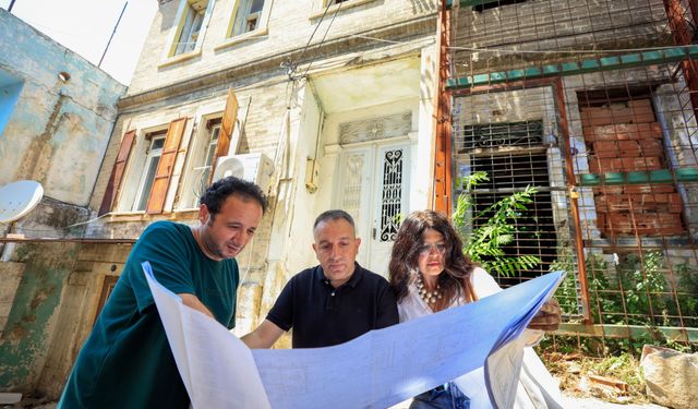 Konak'ta iki asırlık yapı yeniden hayat buluyor