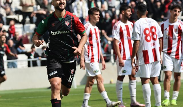 Karşıyaka'da iç transferde Ömer Faruk zirvesi