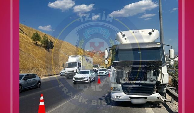 İzmir otoyolu'nda trafik kazası:1,5 kilometrelik araç kuyruğu