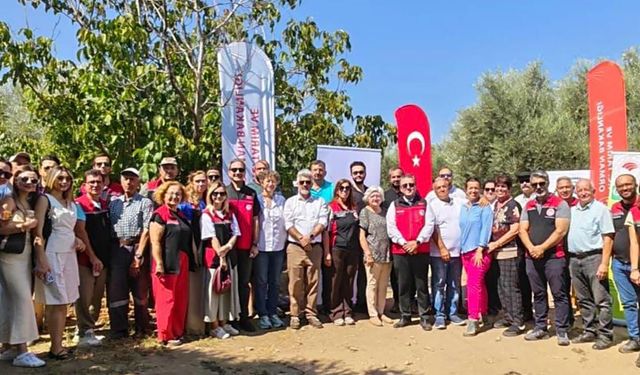 Sağlık çalışanları organik tarımı tarlada deneyimledi