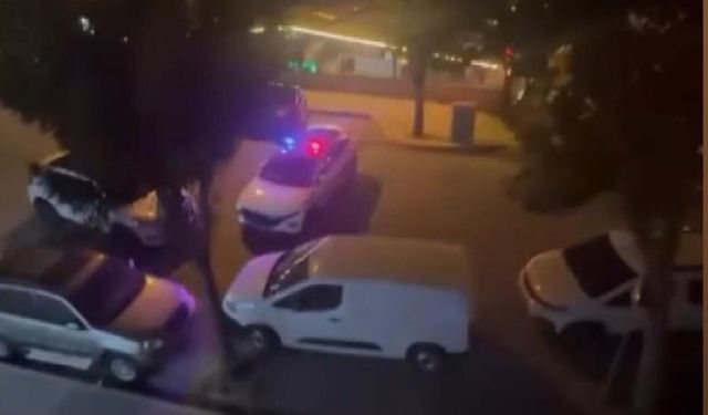 Otomobiline açılan ateşten yara almadan kurtuldu