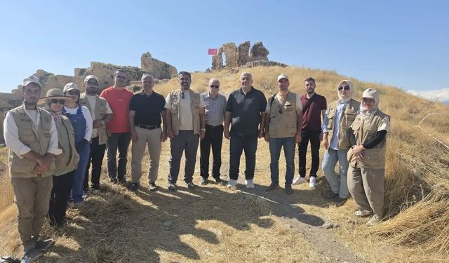 Bayburt Kalesi’nde 5 bin yıllık eser bulundu