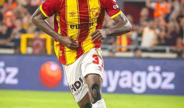 Anthony Dennis, Göztepe'den Al-Jazira Club'a transfer oldu