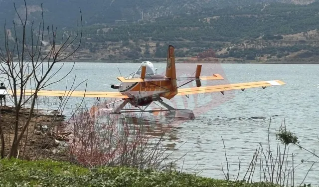 İzmir'de yangın uçağı baraja zorunlu iniş yaptı!