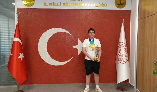 Singapur’da İzmir rüzgarı: Dünya ikincisi oldu