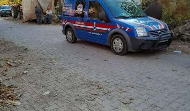 Tire’de devrilen traktör can aldı!