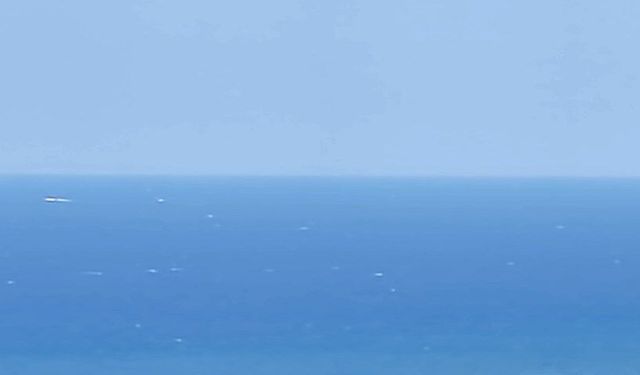 Girne açıklarında yolcu gemisi battı