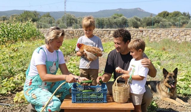 İkizleri için kariyerlerini bıraktılar, Foça’da çiftçi oldular