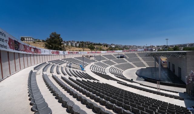 İzmir'de kültür sanatın kalbi yenilendi!