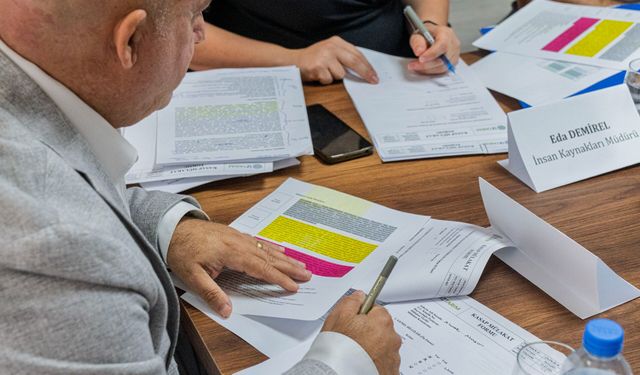 İzmir'de işe alımları artık vatandaş denetliyor