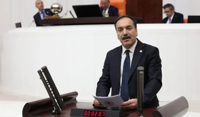 Siyasette sürpriz transfer: İzmir vekili AK Parti’ye!