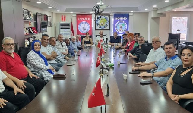 İzmir Konyalılar Federasyonundan anlamlı ödül töreni: Başarılı isimler ödüllendirildi