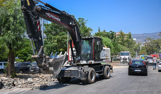 Bornova merkezine estetik dokunuş!