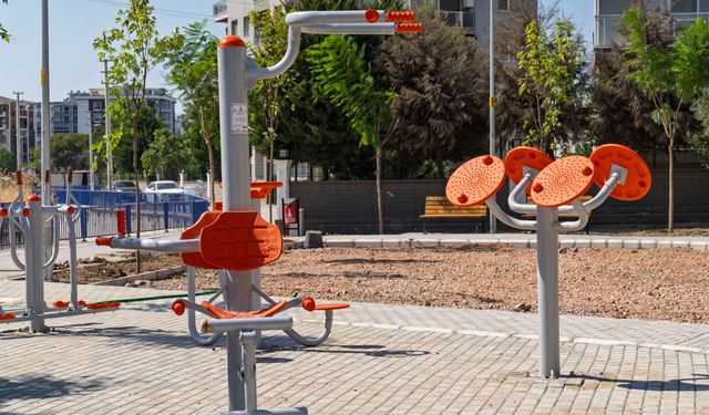 Çiğli’de atıl alan mahalle parkına dönüşüyor