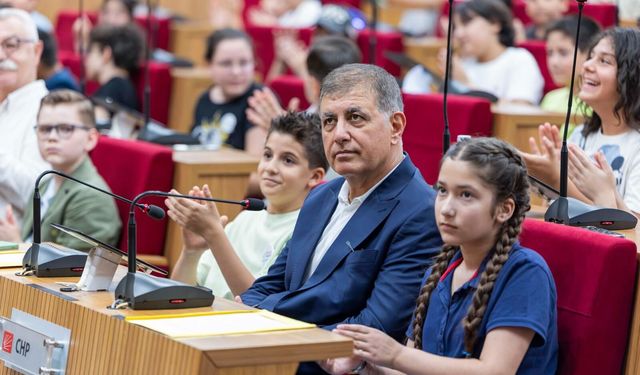İzmir Çocuk Meclisi yeni üyelerini bekliyor!